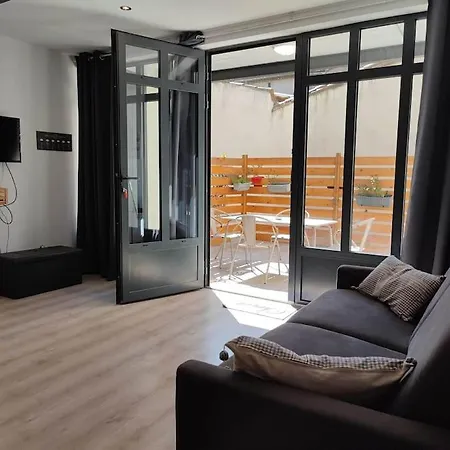 La Bastide De Gabin / Conciergeriedamecarcas Apartman *
