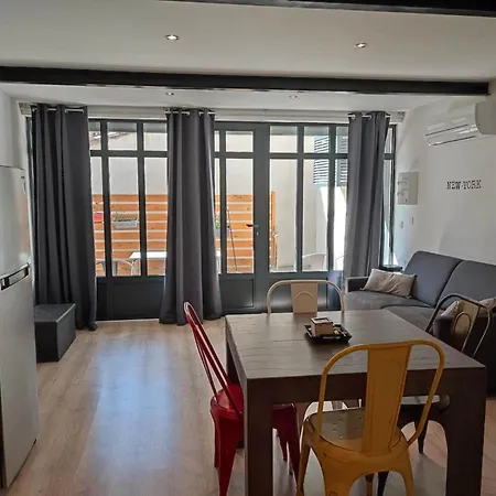 Apartament La Bastide De Gabin / Conciergeriedamecarcas