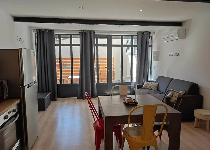 Apartament La Bastide De Gabin / Conciergeriedamecarcas
