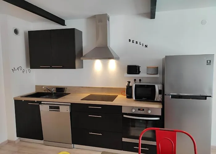 La Bastide De Gabin / Conciergeriedamecarcas Apartament *